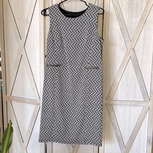 EnFocus Studio Women’s Retro style textured, sheath/midi dress blue /White sz 10